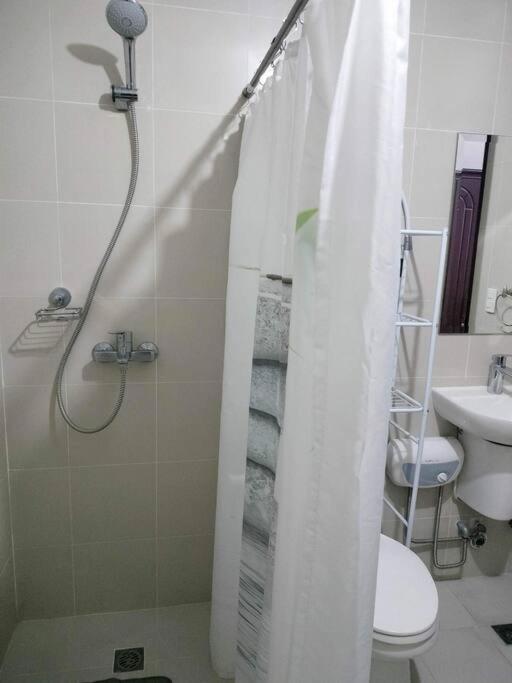 Cubao Manhattanheights U24B Td Apartment Manila Ngoại thất bức ảnh